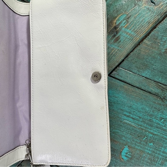 Coach White Patent Leather Clutch Wristlet Wallet - Picture 15 of 16